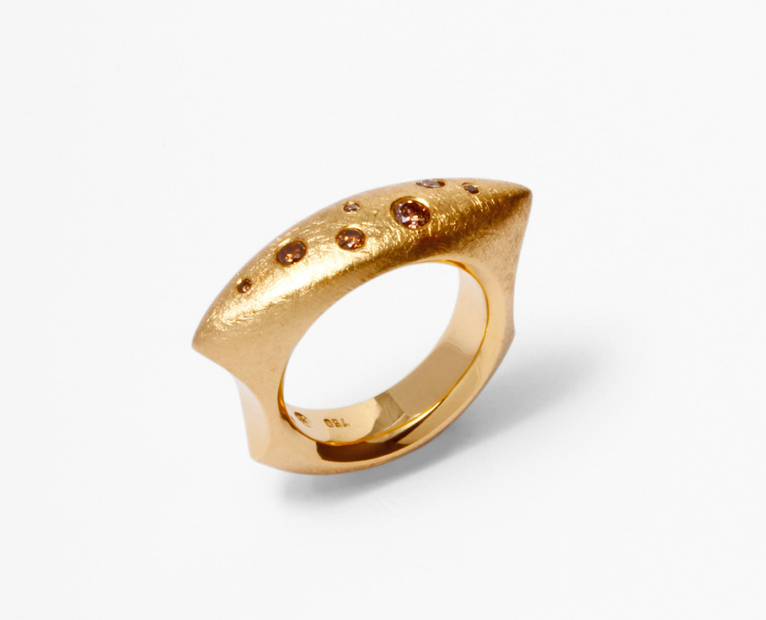 Gelbgold-Ring NAVETTE Brillant